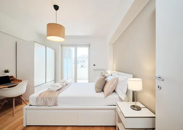 Apartament Trastevere-colosseo, Elegant Wi-fi & A-c *