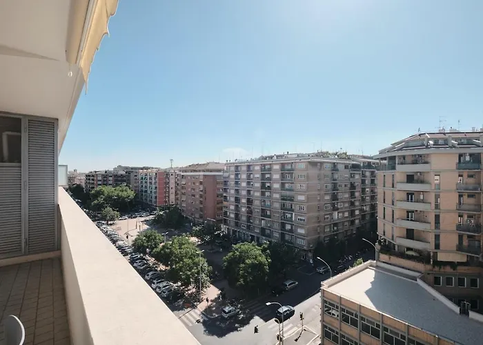 Trastevere-colosseo, Elegant Wi-fi & A-c Apartament *